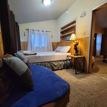 Green Cabin In Big Bear Lake 3 Bdr Pets Friendly Big Bear City Exterior photo